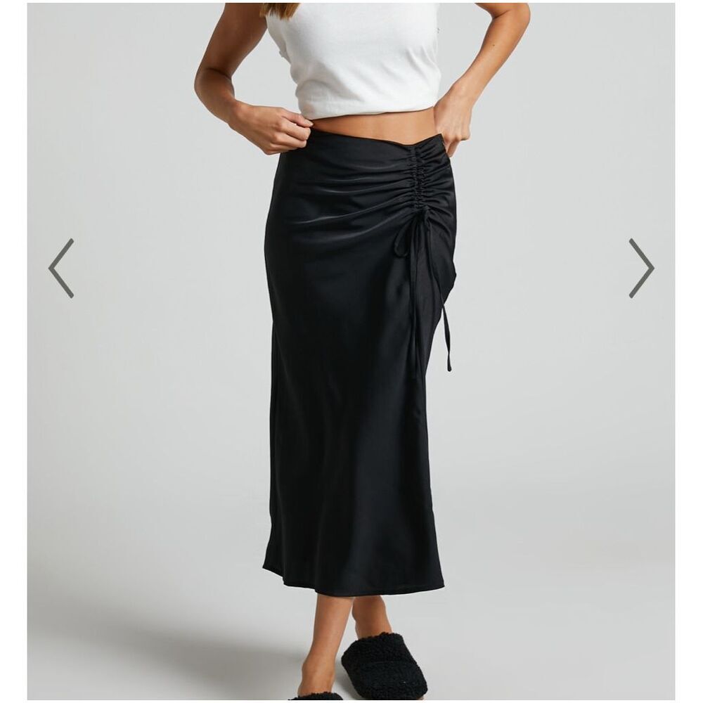 Showpo zaylin black silky midi skirt size 10